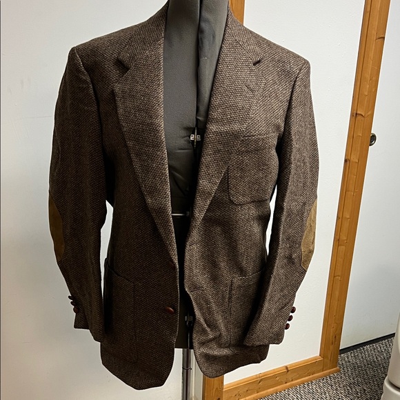 Stafford Other - Men’s Stafford Brown Tweed Blazer with Tan Elbow Patches